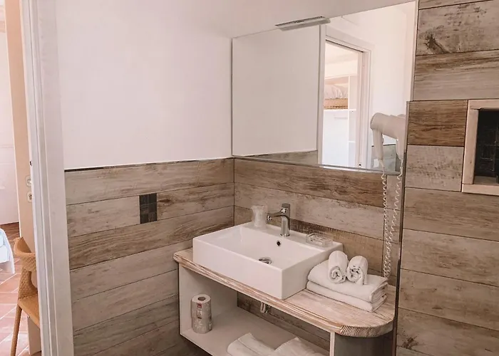 La Roccia Bed & Breakfast