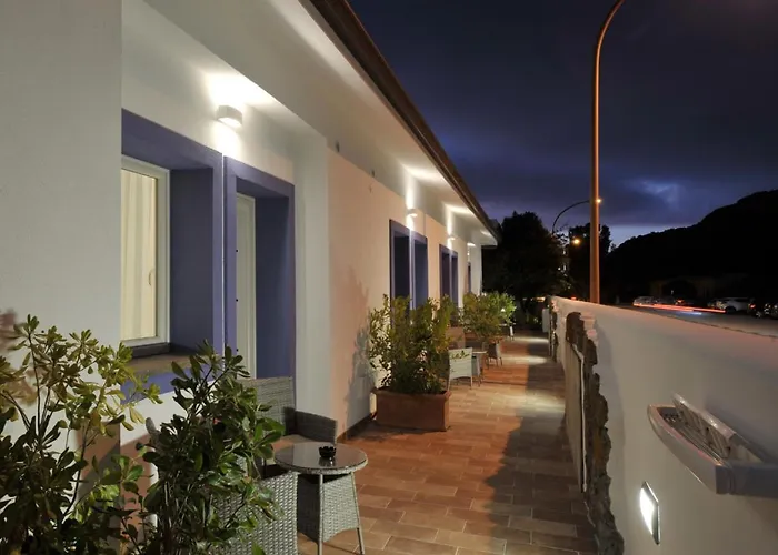 Bed & Breakfast La Roccia