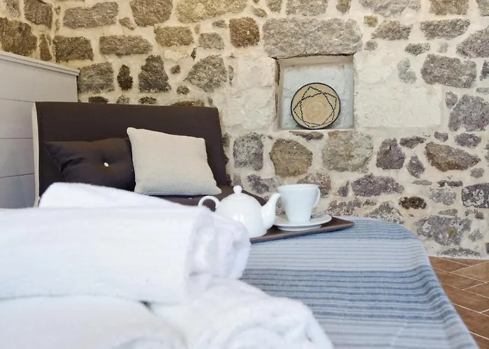 Bed & Breakfast La Roccia Castelsardo