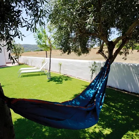 La Roccia Bed and Breakfast